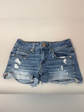 American Eagle Women’s Distressed Denim Low Rise Frayed Cut Off Shorts